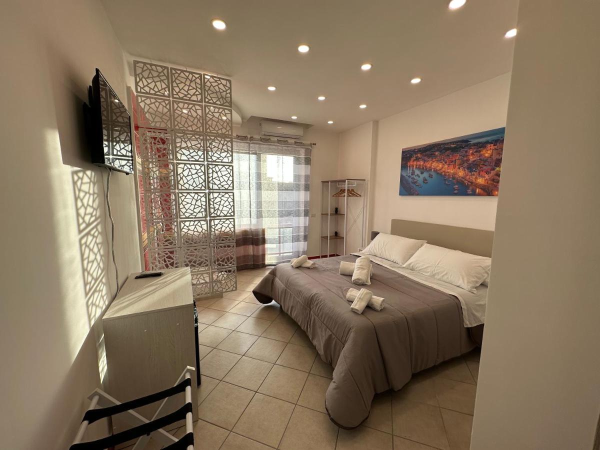 B&B Off Rooms And Relax Naples Luaran gambar